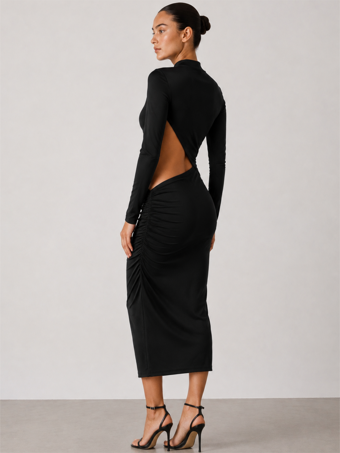 MONA DRESS - czarna sukienka z wycięciem maxi